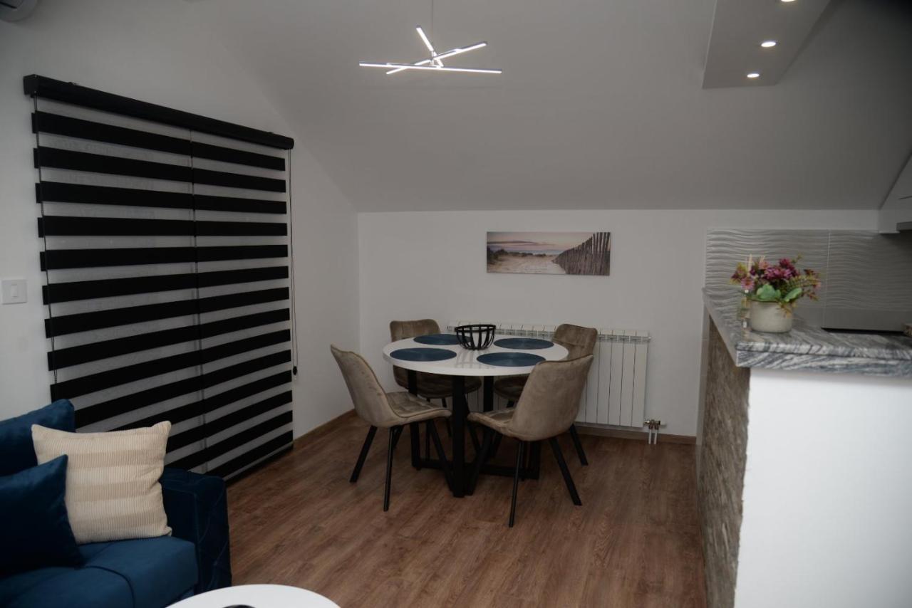Lilien Apartment Airport Ledine Exterior foto