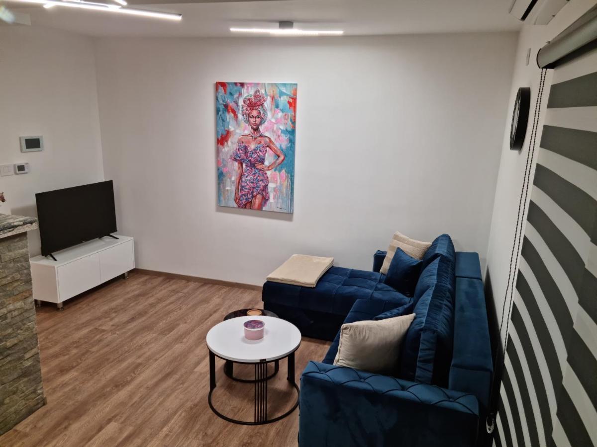 Lilien Apartment Airport Ledine Exterior foto