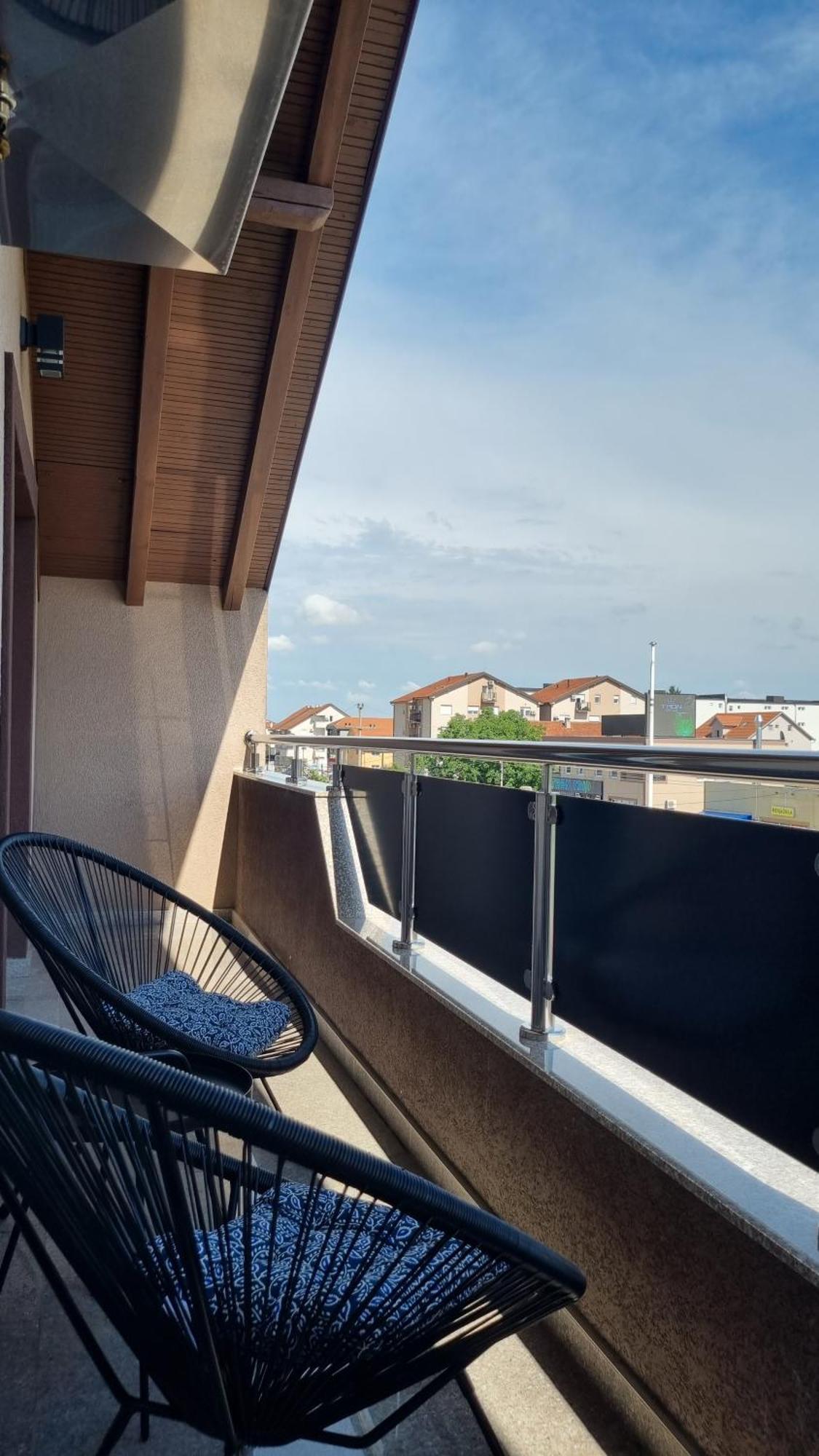 Lilien Apartment Airport Ledine Exterior foto